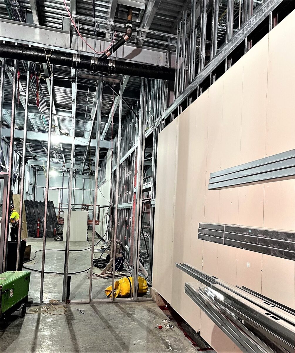 Construction intérieure avec murs en placoplâtre